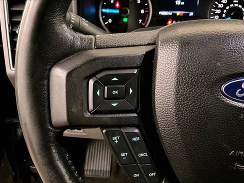 Used 2018 Ford F150 XLT w/ Equipment Group 302A Luxury image 18