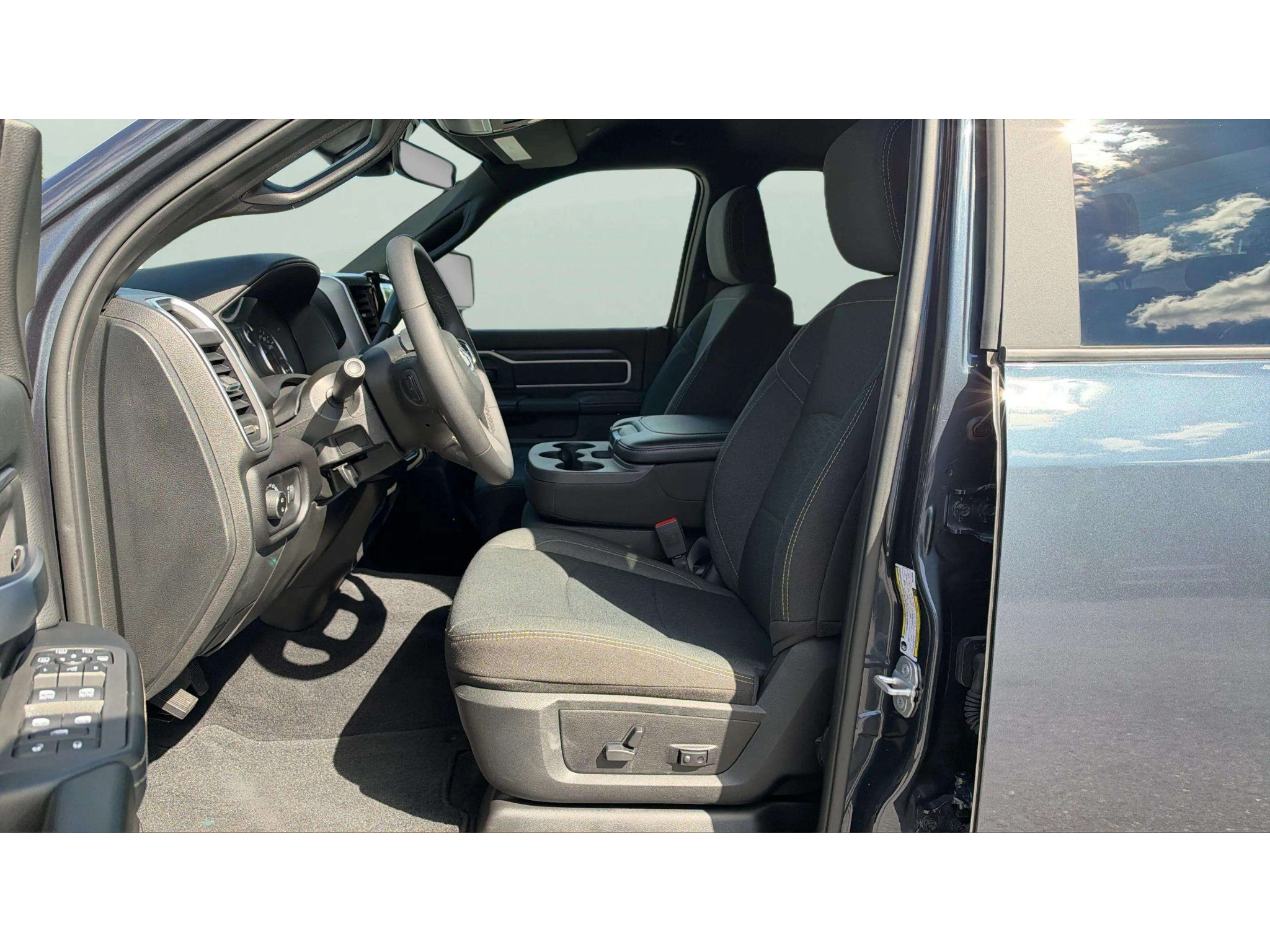 Used 2026 RAM 2500 Big Horn AWD/4WD image 10