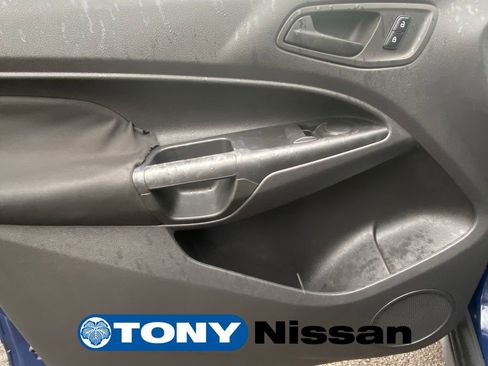 Used 2015 Ford Transit Connect XL image 13
