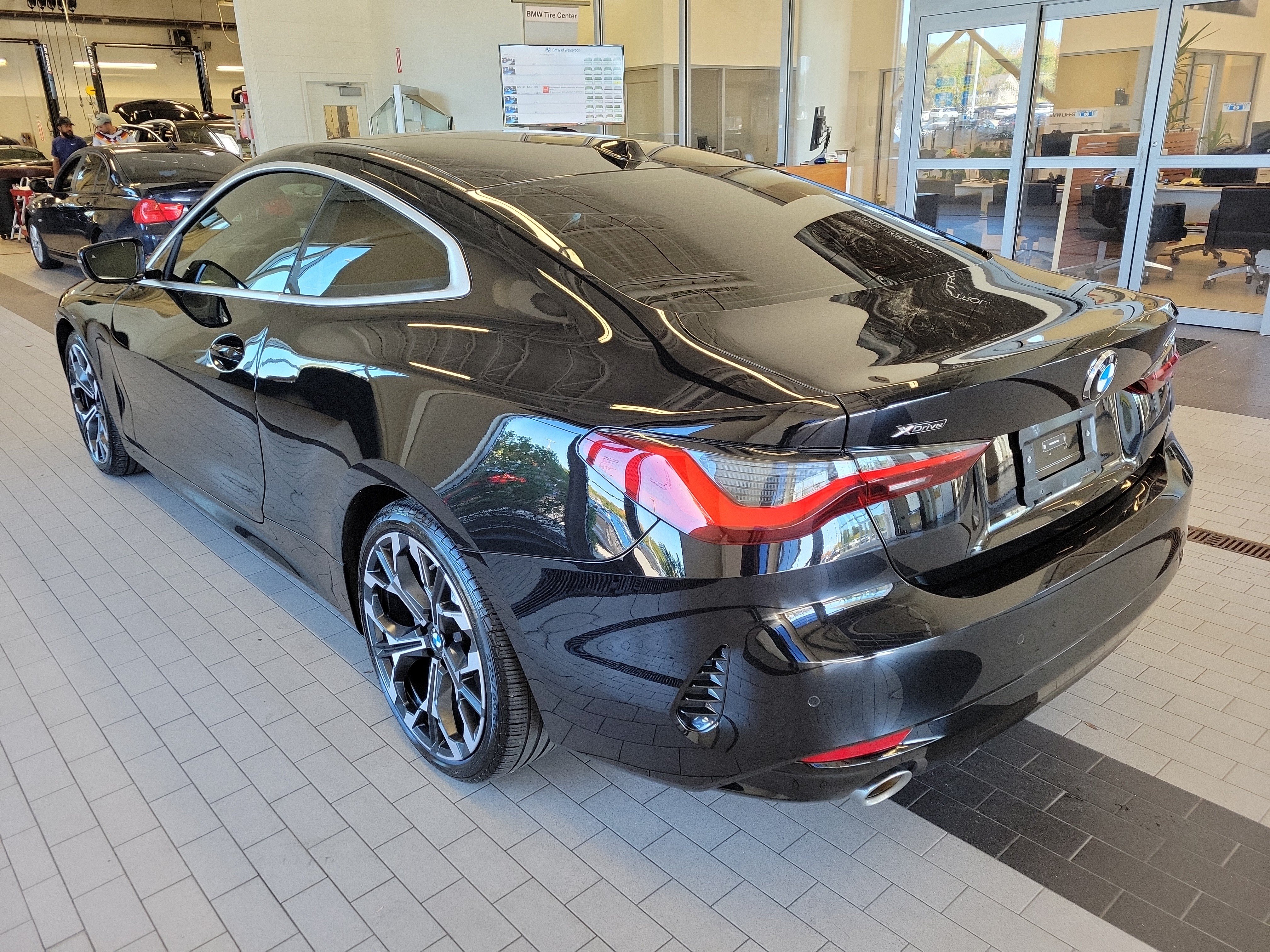 Used 2025 BMW 430i xDrive Coupe w/ Convenience Package AWD/4WD image 7
