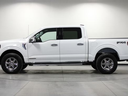 Used 2024 Ford F150 XLT w/ Equipment Group 302A MID image 7
