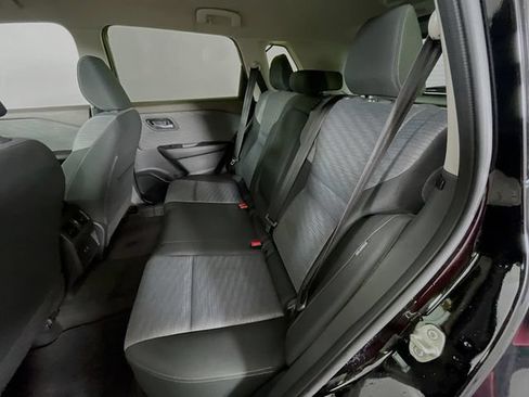 Used 2023 Nissan Rogue SV FWD image 23