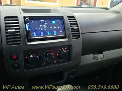 Used 2007 Nissan Frontier SE w/ SE Value Truck Pkg RWD image 19