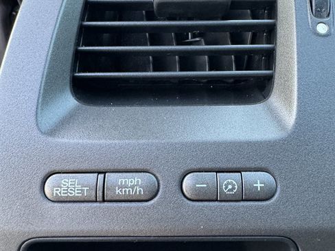 Used 2010 Honda Civic LX image 38