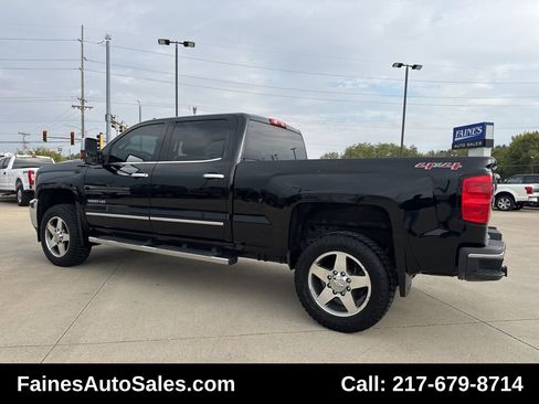 Used 2016 Chevrolet Silverado 2500 LTZ w/ Duramax Plus Package image 12