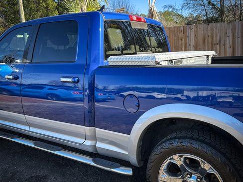 Used 2014 RAM 1500 Laramie image 5