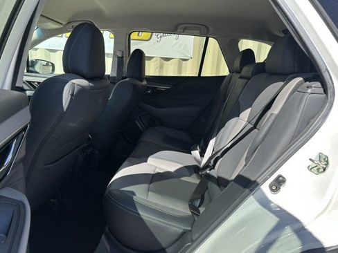 Used 2020 Subaru Outback Onyx Edition XT AWD/4WD image 7