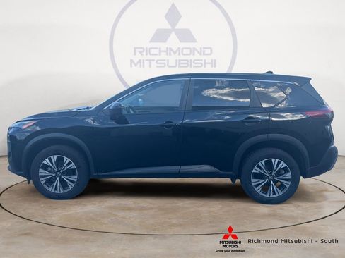 Used 2023 Nissan Rogue SV AWD/4WD image 6
