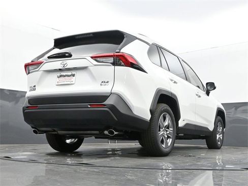 New 2025 Toyota RAV4 XLE w/ Convenience Package image 26