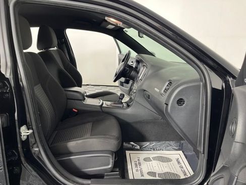 Used 2023 Dodge Charger SXT RWD image 40