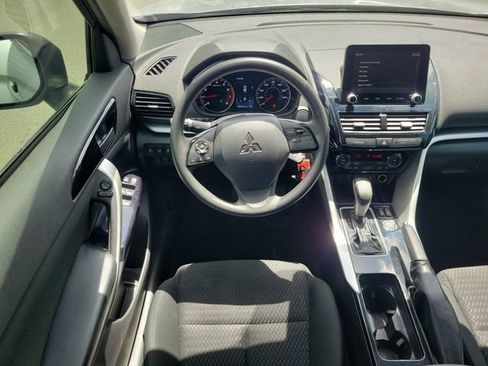 Used 2023 Mitsubishi Eclipse Cross LE AWD/4WD image 13