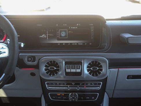 Certified 2024 Mercedes-Benz G 63 AMG 4MATIC image 11