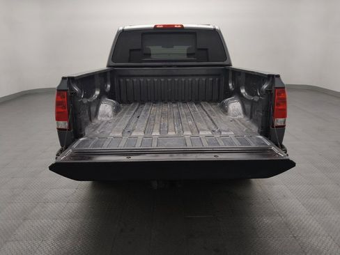 Used 2014 Nissan Titan SV RWD image 29