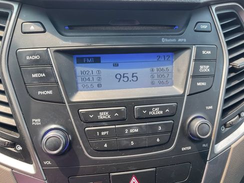 Used 2015 Hyundai Santa Fe Sport AWD/4WD image 18