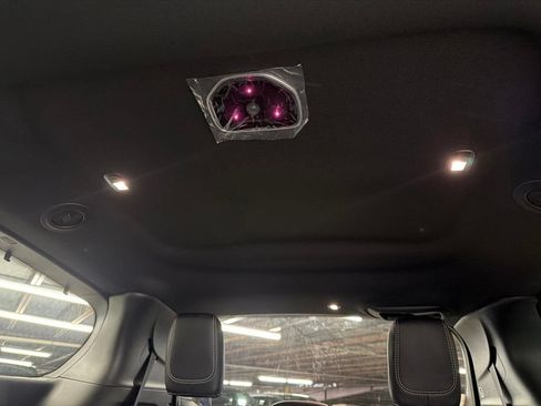 New 2027 Chrysler Pacifica Limited AWD/4WD image 14