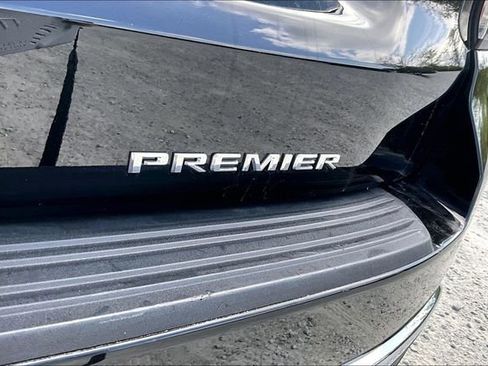 Used 2023 Chevrolet Tahoe Premier w/ Advanced Technology Package image 14