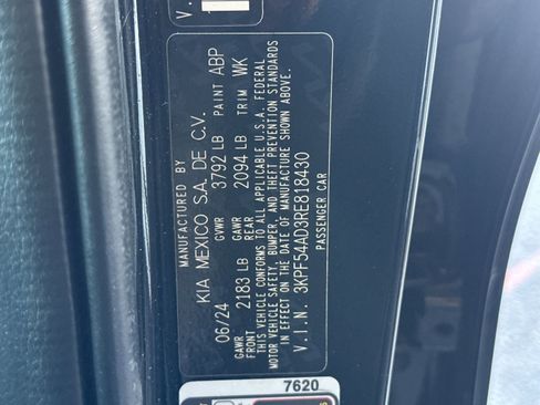Used 2024 Kia Forte GT-Line w/ GT-Line Premium Package FWD image 28