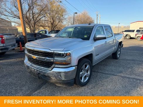Used 2018 Chevrolet Silverado 1500 LT w/ Texas Edition image 3