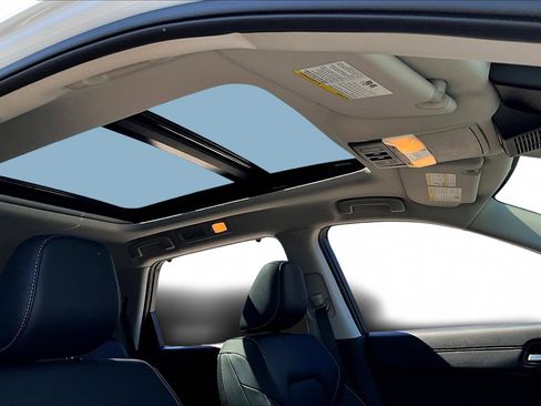 New 2026 Nissan Pathfinder SL AWD/4WD image 13