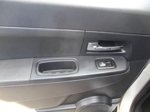 Used 2012 Jeep Liberty Sport AWD/4WD image 28
