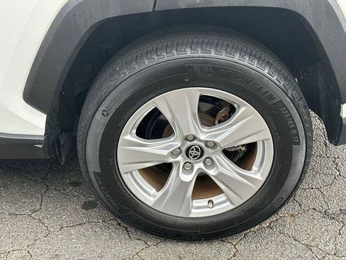 Certified 2020 Toyota RAV4 XLE w/ Convenience Package FWD image 23