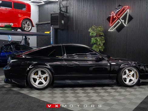 Used 1989 Nissan 240SX SE RWD image 15