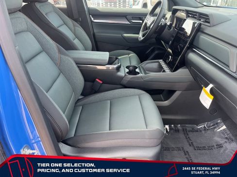 New 2026 GMC Terrain AT4 w/ Convenience Package III AWD/4WD image 19