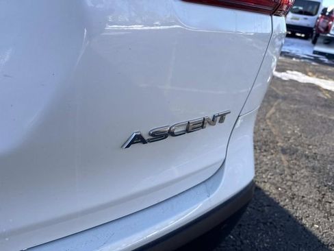 Used 2019 Subaru Ascent Premium image 7