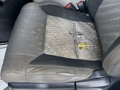 Used 2019 Toyota Tundra SR AWD/4WD image 19