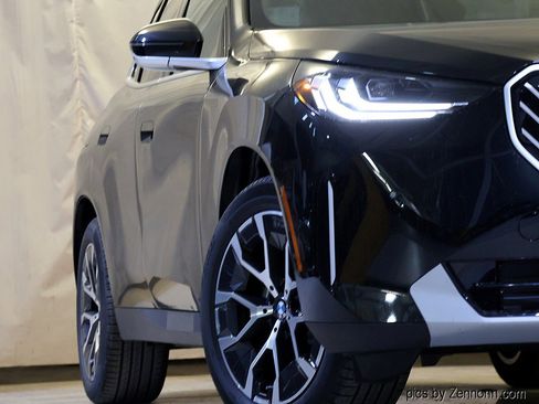 New 2026 BMW X3 xDrive30 w/ Premium Package image 4