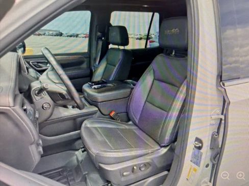 Used 2022 Chevrolet Tahoe High Country image 10