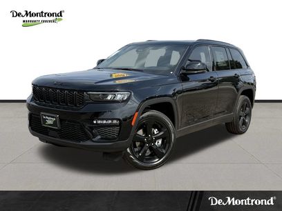New 2025 Jeep Grand Cherokee Limited w/ Black Appearance Package