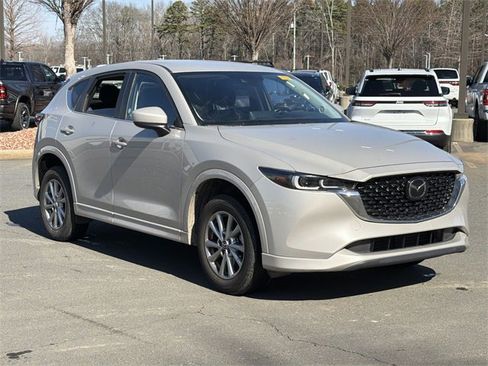 Used 2024 MAZDA CX-5 AWD 2.5 S w/ Select Package image 8