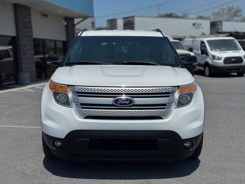 Used 2014 Ford Explorer XLT FWD image 40