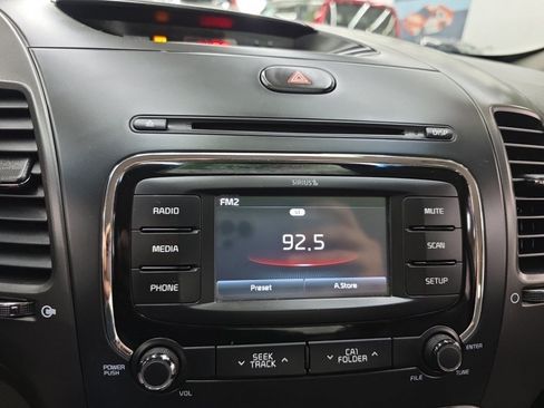 Used 2017 Kia Forte LX w/ LX Popular Package FWD image 16