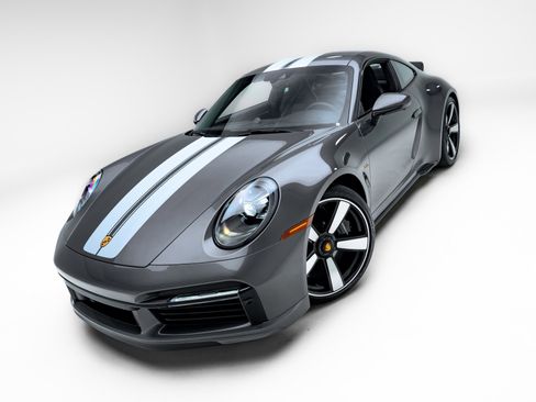 Used 2023 Porsche 911 Sport Classic image 25