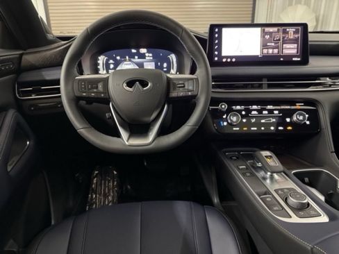 Certified 2026 INFINITI QX60 Sport w/ Dark Cargo Package AWD/4WD image 15