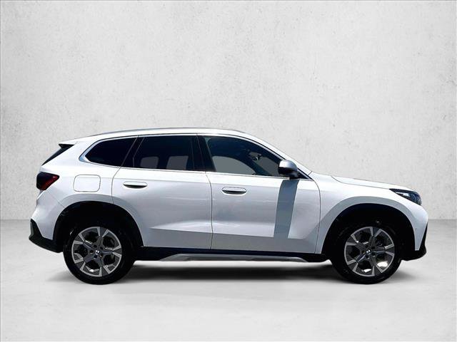 Used 2024 BMW X1 xDrive28i AWD/4WD image 5