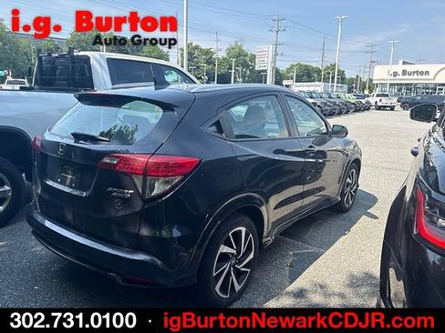 Used 2020 Honda HR-V Sport image 3