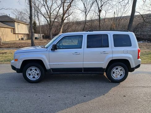 Used 2011 Jeep Patriot Sport w/ PWR Value Group image 2