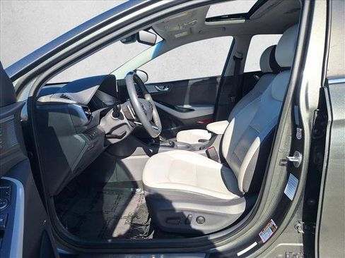 Used 2021 Hyundai Ioniq Limited image 9