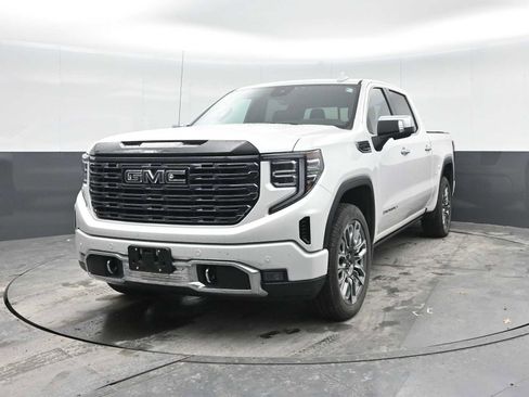 Used 2025 GMC Sierra 1500 Denali Ultimate image 5