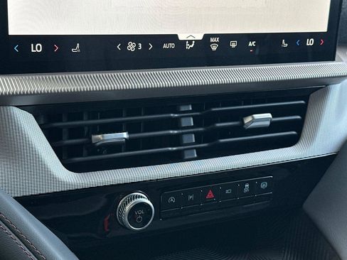 New 2026 Ford Explorer Active image 19