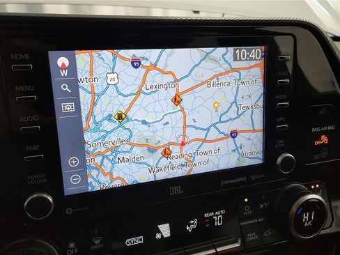 Used 2022 Toyota Highlander XSE image 21