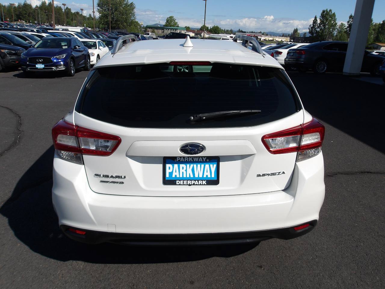 Used 2018 Subaru Impreza 2.0i Premium w/ Eyesight & BSD & Rcta AWD/4WD image 4