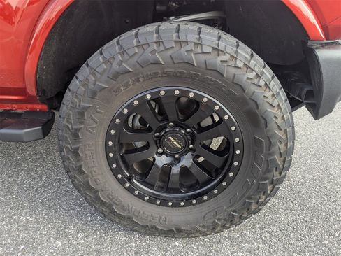 Used 2022 Ford Bronco Outer Banks image 11