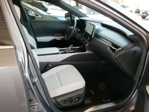 Used 2023 Lexus RX 350 Premium FWD image 10