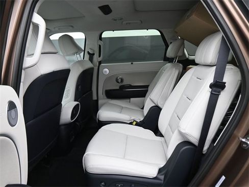 New 2026 Hyundai Palisade Calligraphy image 16