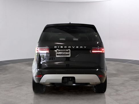 Used 2025 Land Rover Discovery Metropolitan Edition AWD/4WD image 11
