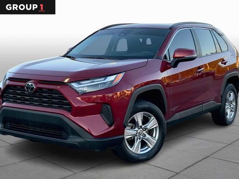 Used 2023 Toyota RAV4 XLE w/ Convenience Package image 1